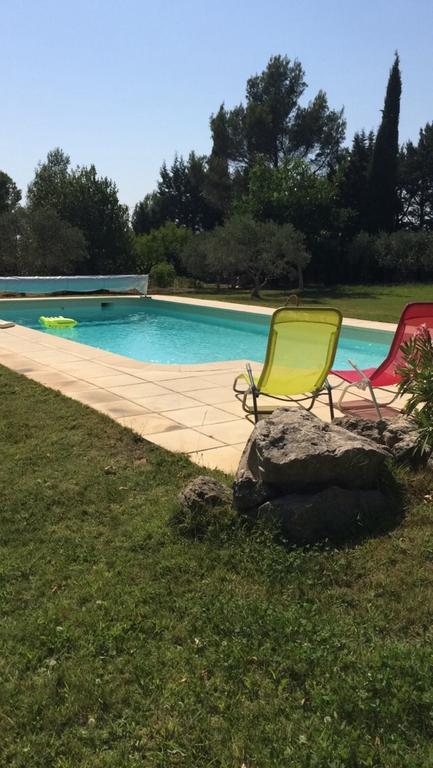 Appartement Chinchon à LʼIsle-sur-la-Sorgue Extérieur photo